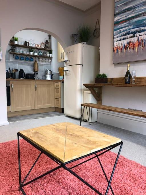 Charming, Bright, Hilltop Apartment. Hastings Exteriér fotografie